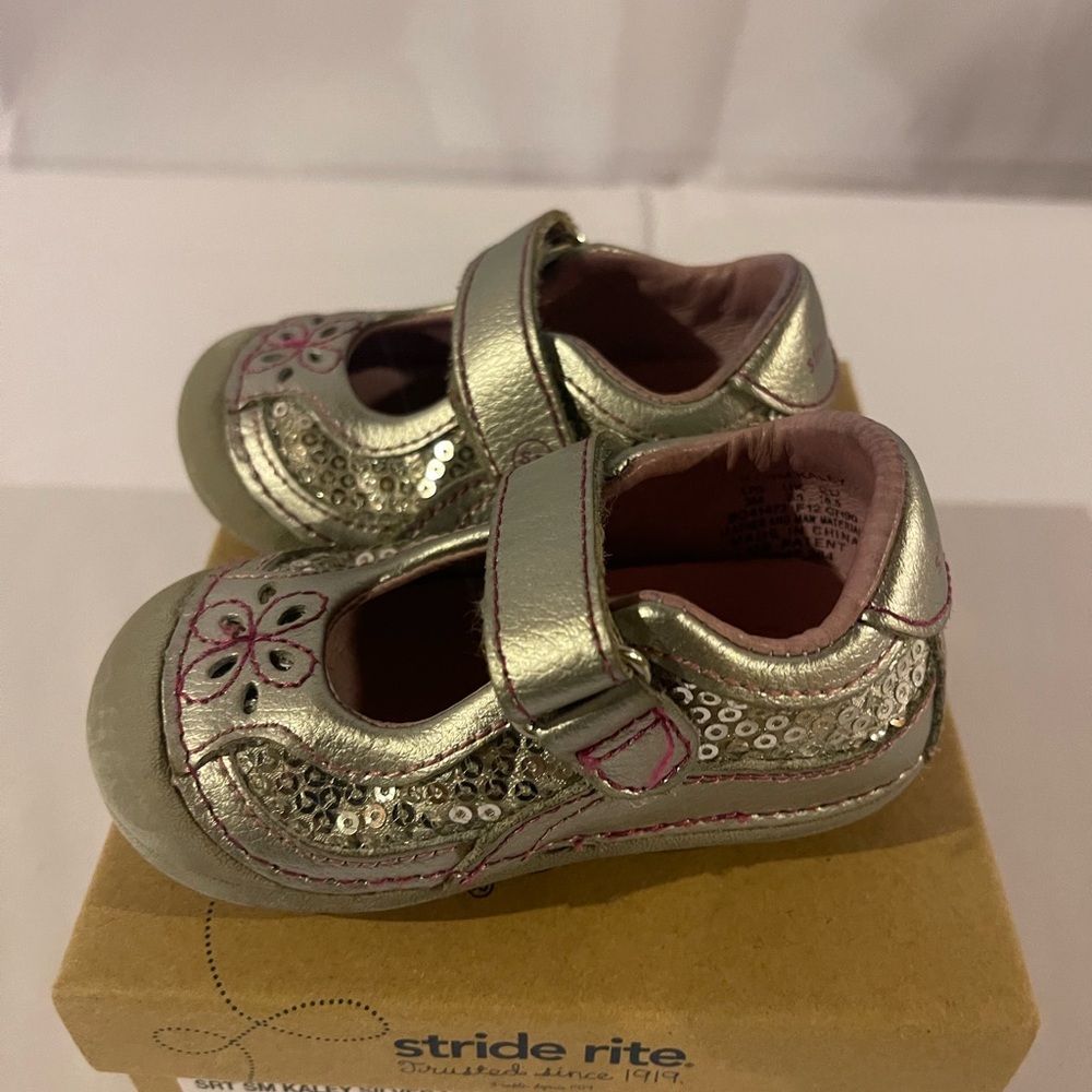 Stride Rite SRT SM Kaley First Walker (Infant/Toddler), Silver Metallic Size 3M - Picture 6 of 7
